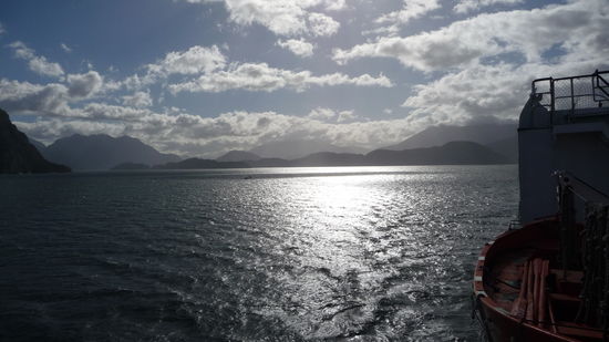 Puerto Montt - ...hier eine andere Impression. Die diversen Bergketten sind ganz gut zu erkennen.