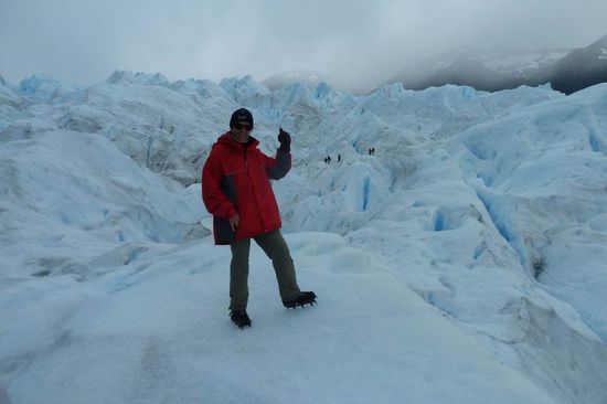 El Calafate - Birgit beim Minitrekking läßt grüßen.