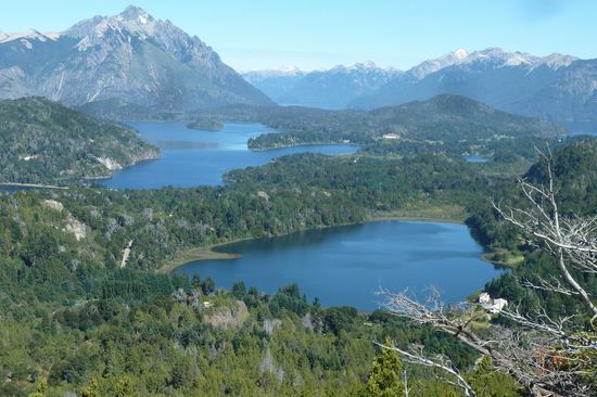Bariloche - Nachdem wir mit dem Sessellift den Cerro Campanario hoch gefahren sind, bot sich dieser atemberaubende Ausblick.