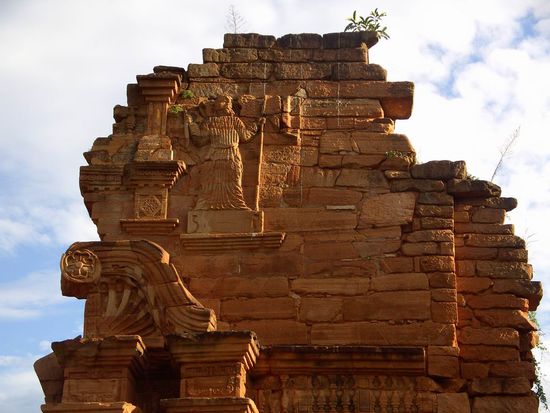 Posadas - Jesuitensiedlung Santa Ignacius Mini - Detail vom ehemaligen Kirchenportal.