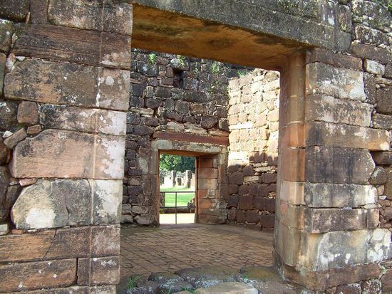 Posadas - Jesuitensiedlung Santa Ignacius Mini - Einblick in den "Wohnraum" eines Priesters.