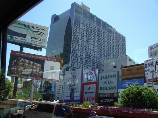 Iguazu 4. Tag, Paraguay - Einkaufsstraße