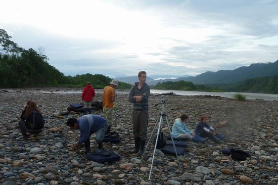 Manu N.P. - ...das war der besagte 5:00 Uhr morgens Ausflug, um Papageien - die dann doch nicht kamen - zu beobachten.