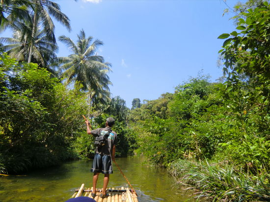 Bamboo Rafting durch den Regenwald