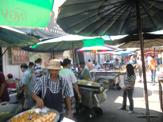 Garkuechen direkt neben der Tierabteilung