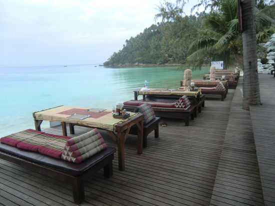 Abendessen direkt am Meer