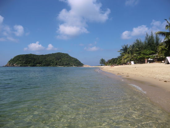 Strand mit Sicht auf Koh Ma - Einer der besuchten Straende