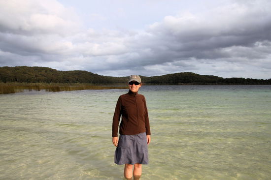 Da es kühl und windig war, haben wir nicht im See gebadet und nur die Füße 'reingehalten'.