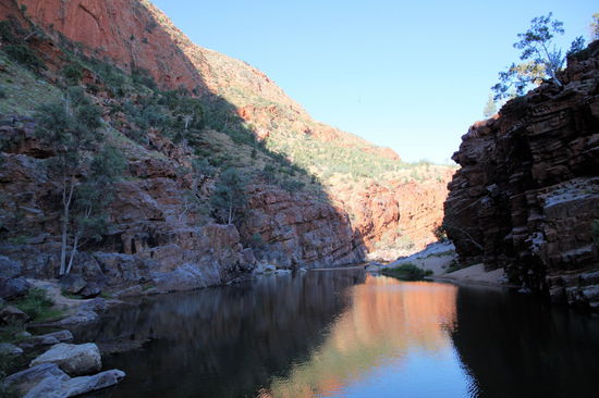Vetraue immer den Rangern! Die Warnhinweise waren wirklich aktuell! Am Ende der Schlucht standen wir vor der gefluteten Schlucht.