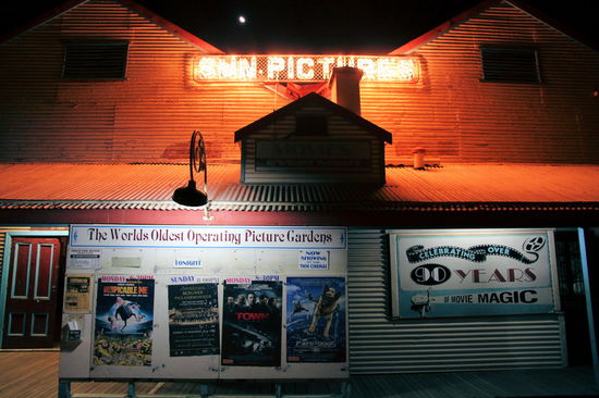 Abends gingen wir dann ins Sun Pictures um uns die Live-Übertragung der Berliner Philharmoniker anzusehen. Da wir keinen Eintritt zahlen mussten, haben wir für einen guten Umsatz bei Essen und Getränken gesorgt.