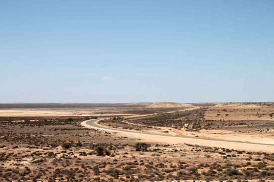 So sieht die passende Landschaft zum Warnschild aus. Ein bisserl trocken.