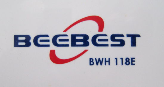 Der Durchlauferhitzer ist von der Firma "BEEBEST". Ich kannte die Firma nicht, aber sie ist besonders gut, da ...