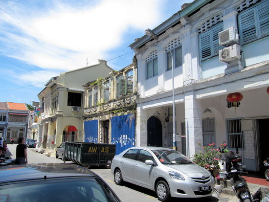 Letztes unsaniertes Haus in dieser Straße, aber es wird schon dran gearbeitet.