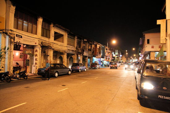 Abendstimmung auf der Straße "Lebuh Chulia".