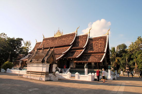 Die Tempelanlage 'Vat Xieng Thong'. Ein besonderes schönes Beispiel für laotische Architektur.