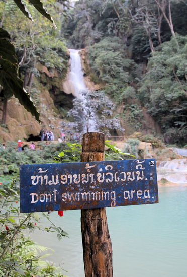 In diesem Becken war schwimmen nicht erlaubt. Ein weiteres Beispiel für gutes Englisch! 