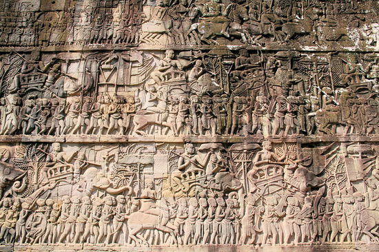 Auch hier gibt es schöne Wandreliefs zu besichtigen.