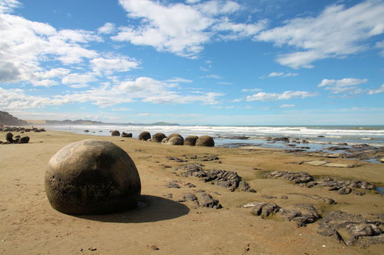 Auf den Fotos mag es sehr leer und ruhig wirken, aber es war (wie so häufig an Touristenattraktionen) nicht leicht ein Foto ohne Touristen zu machen.