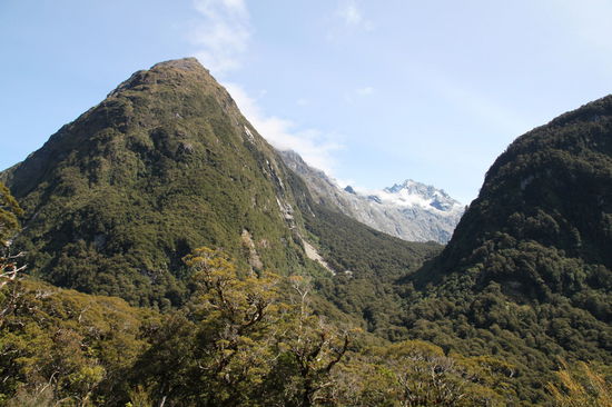Ein paar Kilometer nördlich von The Divide der Blick auf die Darran Mountains.