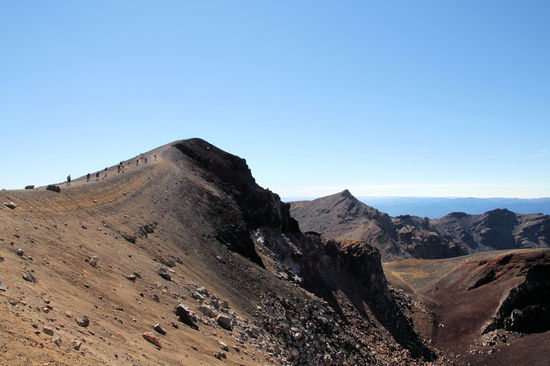 Auf dem Weg zur Spitze des Red Crater, dem mit 1.886 Metern höchsten Punkt der Wanderung.