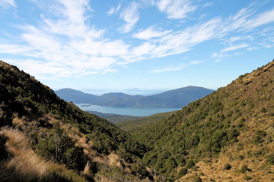 ... und immer weiter den Berg runter.