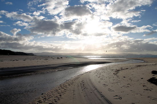 Schöner Strand an dem wir den Nachmittag verbrachten und ...