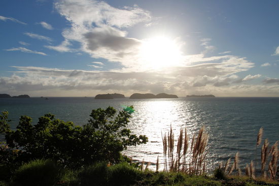 Wunderschöne Aussichten entlang der Küste.