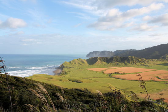 Noch dazu hat man eine fantastische Aussicht. Ohne die 'blöde' Erdkrümmung könnte man in dieser Richtung Chile sehen. 