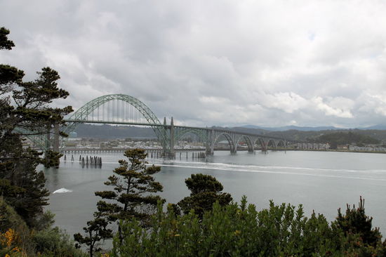 Die große Brücke in Newport.