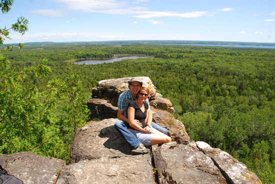 ...von hier hatte man einen wunderbaren Ausblick - einfach ein suuuper schoener Platz!