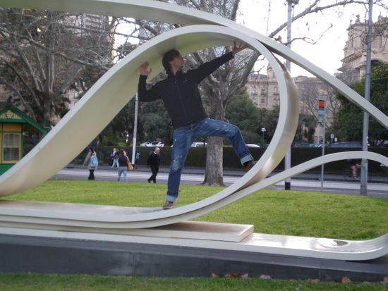 Im Anschluss hieran besichtigen wir den eureka Tower. Ein Fahrstuhl bringt uns mit 9 Metern pro Sekunde ins 88 Stockwerk. Die Aussicht ist einfach ueberragend...