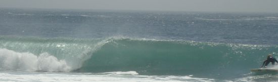 mosselbaai - pro-surfer am werk...
