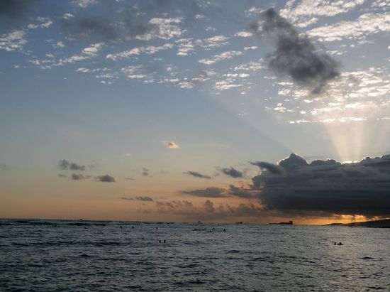 sonnenuntergang an waikiki
