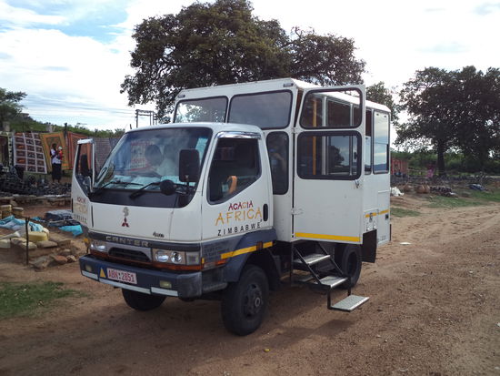 kleiner truck - von aussen