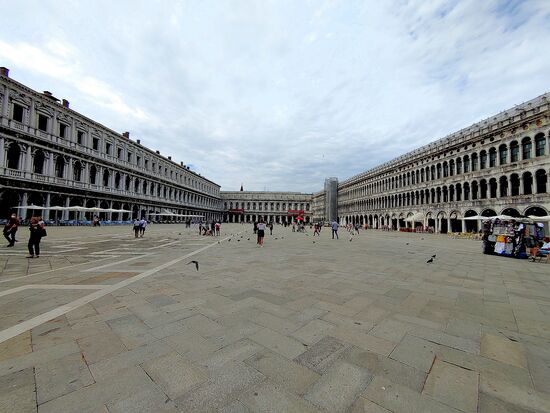 venedig - leerer markusplatz