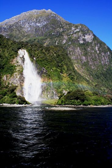Regenbogenwasserfall