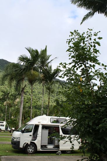 Camping Crystal Cascades
