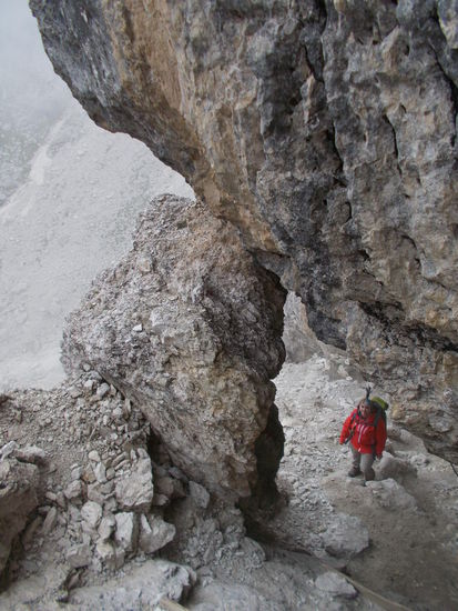 Kleiner Felsdurchstieg