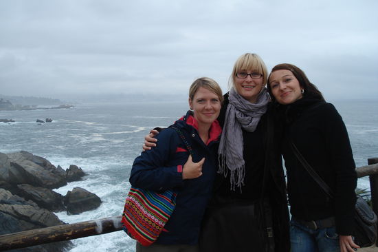 Jana, Evi und ich auf unserer Kuestentour.