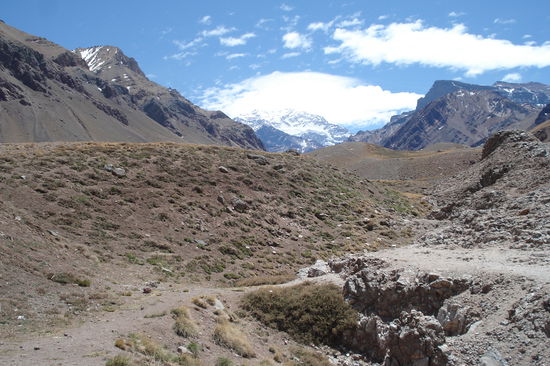 Der Aconcagua mit 6.962  Meter ist der hoechste Berg ausserhalb des Himalayagebirges.