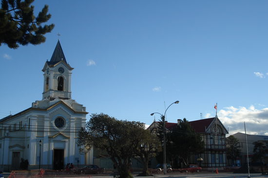 Puerto Natales, ein kleines Staedtchen ungefaehr 3 1/2 Stunden von Punta Arenas entfernt. Idealer Ausgangsort fuer den Nationalpark "Torres del Paine".