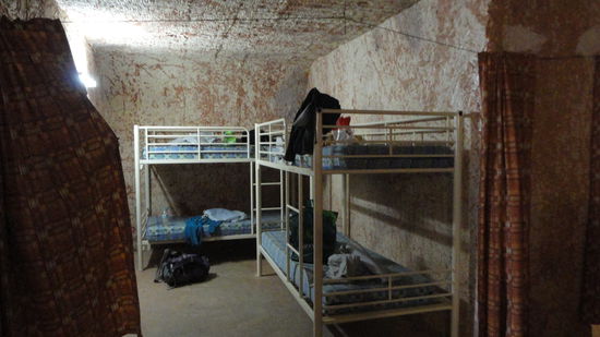 Unsere Unterkunft im Untergrund! 