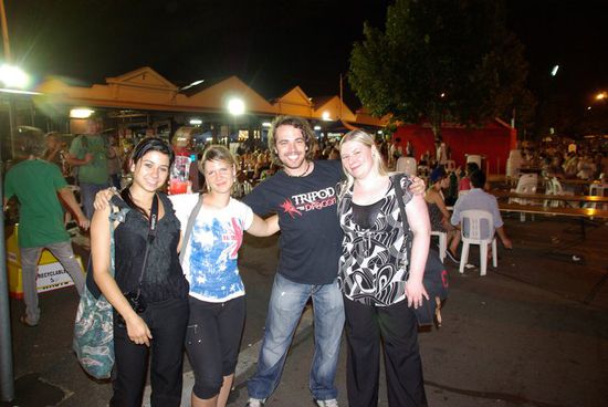 Teresa (die Mexikanerin, die ich schon in Neuseeland und Sydney getroffen habe), ich und zwei Australier.