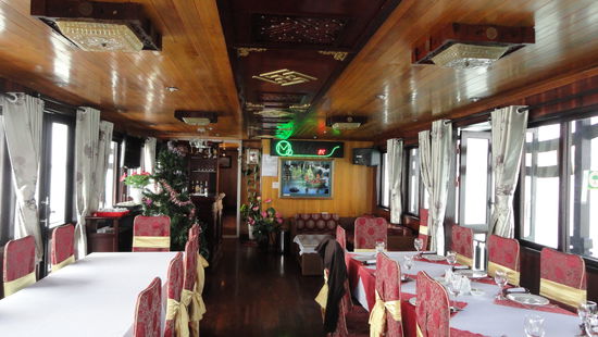 Im Inneren unseres Schiffs - nicht schlecht wuerde ich sagen 