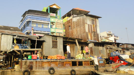 Auf dem schwimmenden Markt....