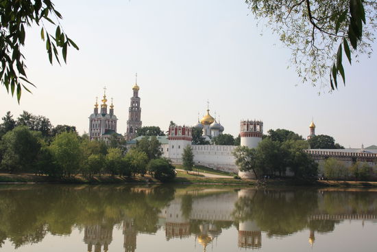 Neujungfrauenkloster