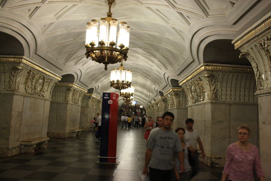 Notrufsäulen gibt es hier auch