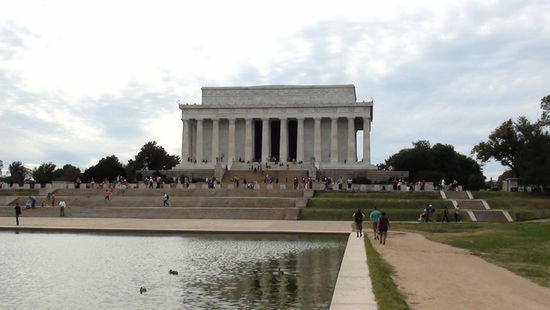 Lincoln Monument with Reflecting Pool.