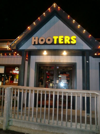 Hooters!
