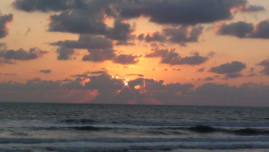 Ihr wisst ja die alte Leier... in echt sah das noch viel toller aus.